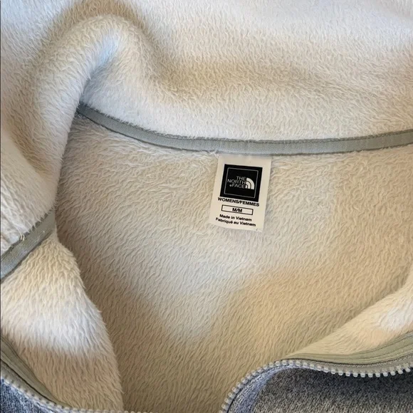 The North Face Women's Jacket - Picture 4 of 4